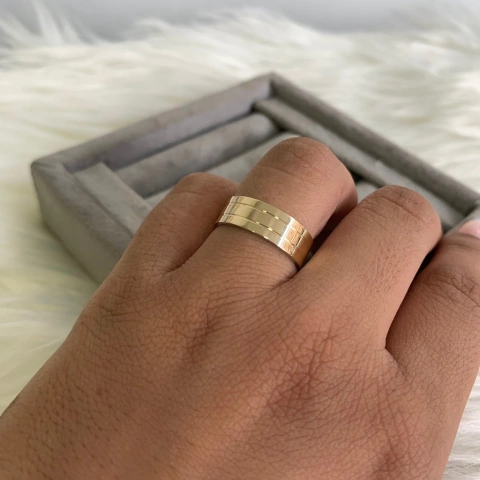 Aliança Monte Carlo 6.5mm - PRATA 950 COM OURO 18K