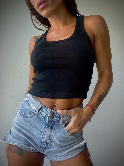 MUSCULOSA VANE - comprar online