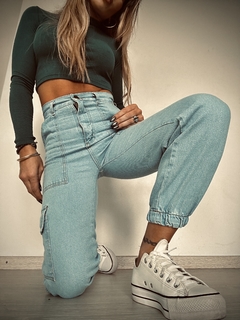 JOGGER MIA CARGO CELESTE - GINA