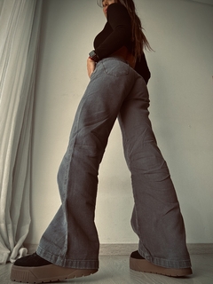 WIDE LEG MIA GREY en internet