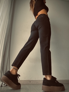 JEAN MOM MIA BLACK - GINA