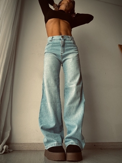 WIDE LEG MIA KHALO en internet