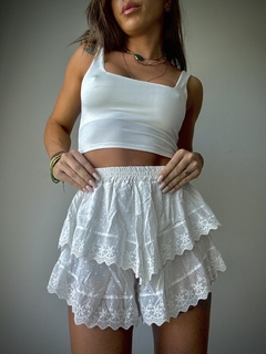 SHORT MALAICA en internet