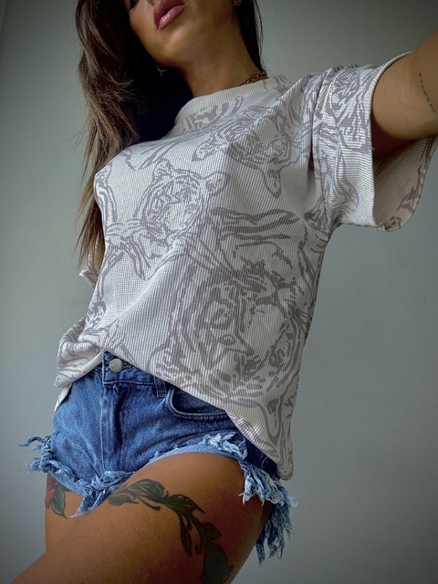 REMERA TIGER