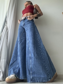 JEANS PALLAZO GIAM en internet