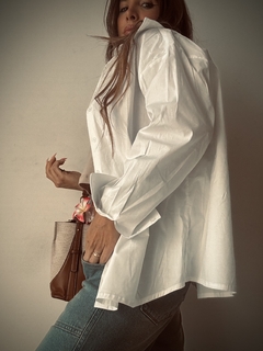 CAMISA OVERSIZE POPLIN en internet