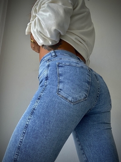DENIM IZZY en internet