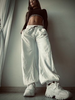 JOGGIN FLOCC