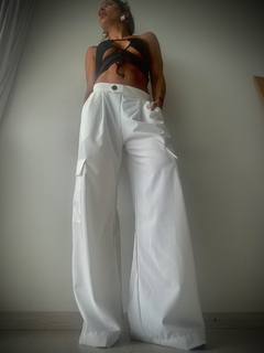 PANTALON CARGO BUG
