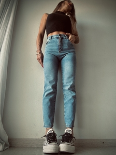JEAN MOM MIA KHALO - GINA