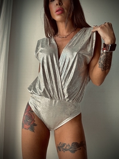 BODY ARLET