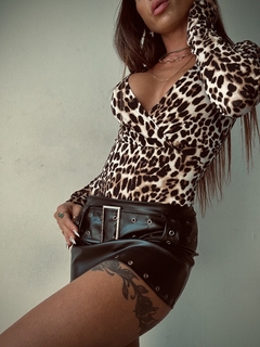 BODY BLUISH
