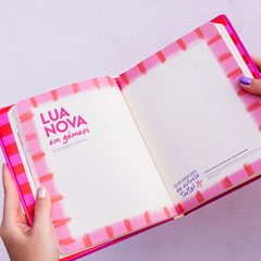 Pack Super Poderes - Kit com 01 Agenda Estrela Torta 2025 + 01 Imã Marca-página + 01 Caderno sem pauta na internet