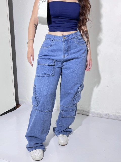 Calça cargo 4 bolsos