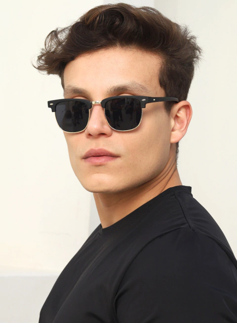 Óculos de Sol Lyon Preto e Dourado - comprar online