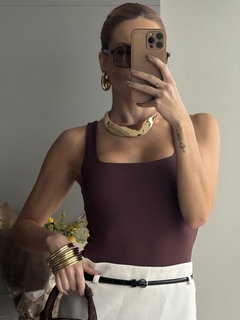 Body Regata na internet