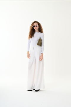 Calça Pantalona Soft Chic na internet