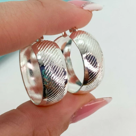 ARGOLLA CUBANA LINE 25mm - A.BL - comprar online