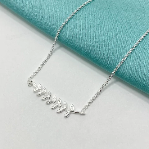 COLLAR OLIVA - PL - comprar online