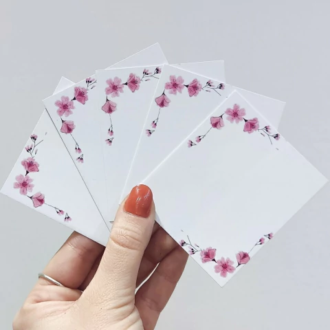 PACK CARTONES X5 ESTAMPADO FLORES ROSAS - 7.5X6.5cm - comprar online