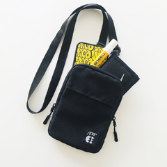 Shoulder Bag Logo