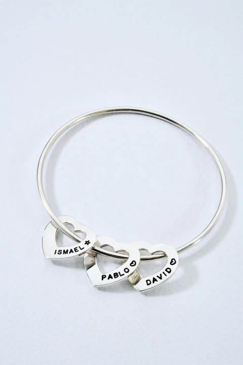 Esclava maciza con 3 corazones