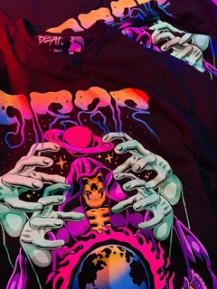 Camiseta "Deaf Apocalypse" na internet