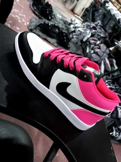 Nike Jordan Low