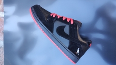Nike SB Dunk Low Black and Red - comprar online