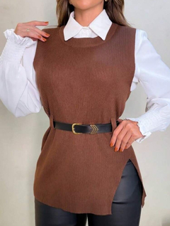 Conjunto Camisa / Colete / Cinto na internet
