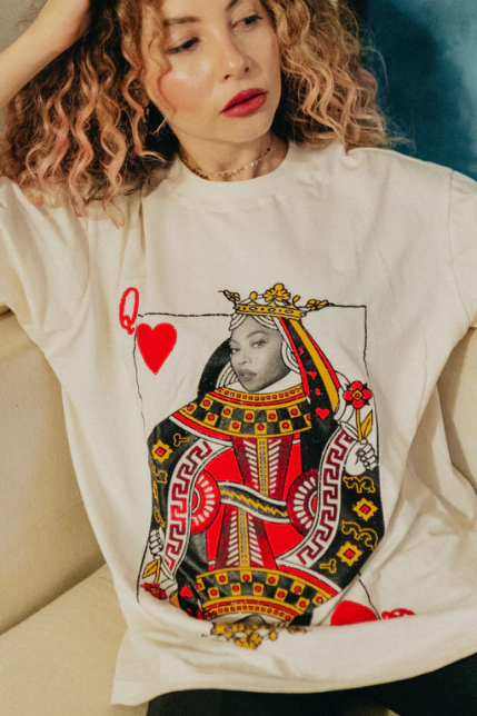 Camiseta Queen B