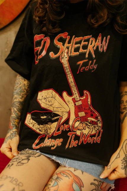 Camiseta Preta Ed Sheeran