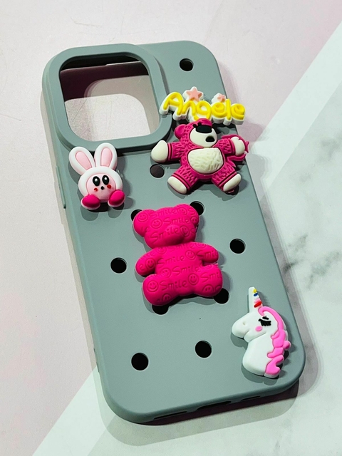 CASE CHARM GREY IPH 15 PRO