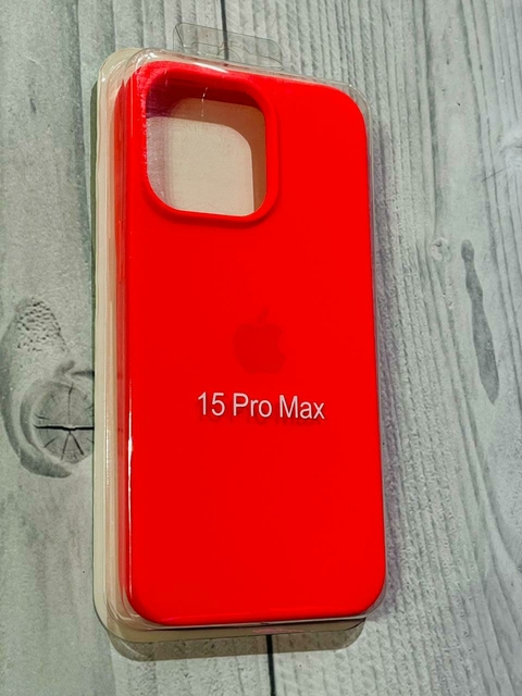 SILICONE CASE ROSA CHICLE IPH 15 PRO MAX