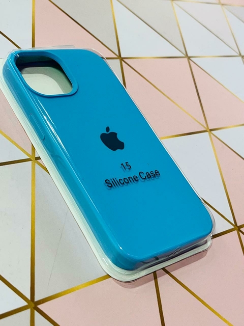 SILICONE CASE CELESTE IPH 15