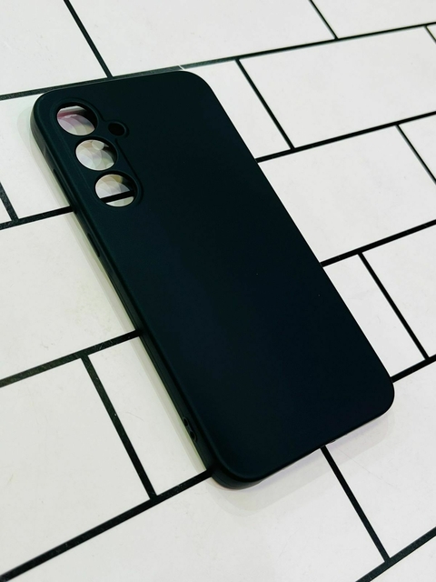CASE CLEAR NEGRA A35