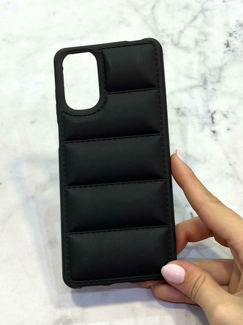 CASE PUFFER BLACK E32 - comprar online