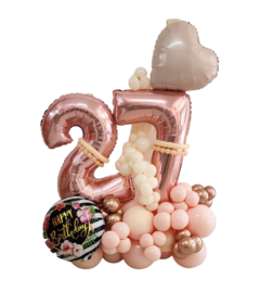 Balloon bouquet 27 años en internet