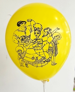 10 globos Familia Encanto en internet