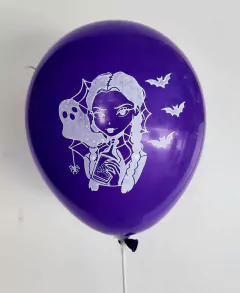 10 globos impresos dulce.Merlina