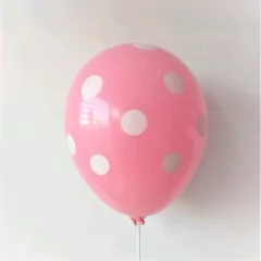 Imagen de 10 globos con lunares