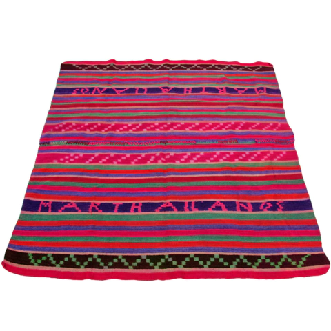 Alfombra bordada - comprar online