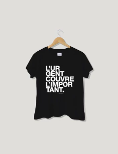 Remera Mondie en internet