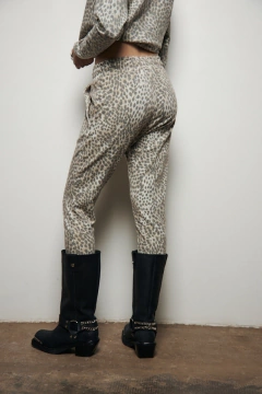 Babucha Aninne - Divinuras