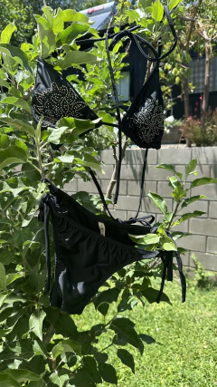 BIkini Paisa en internet