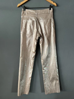 Pantalón Gold en internet