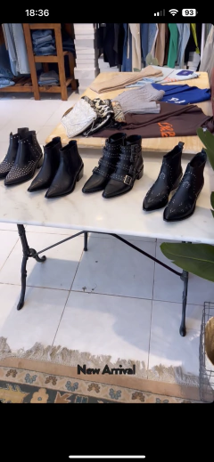 Bota Singapur - Divinuras