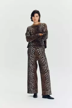 Sweater Lumpur - Divinuras
