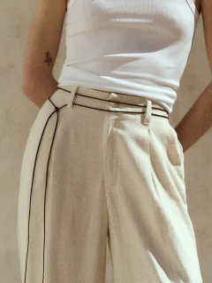 Wide Taylor Lino en internet