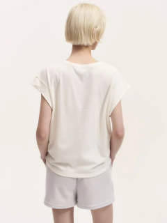 Remera Sabrina en internet